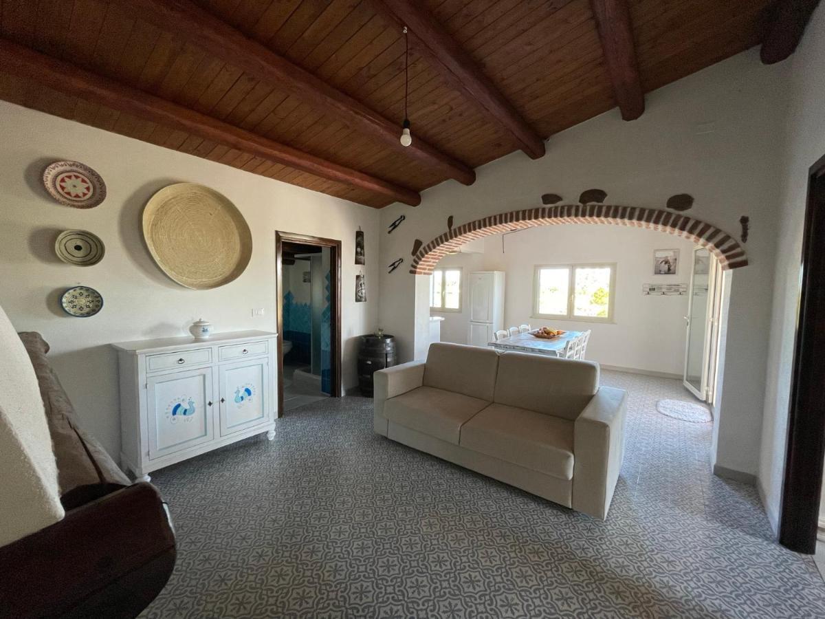 Casa Vacanze Gollei, Orosei Luaran gambar