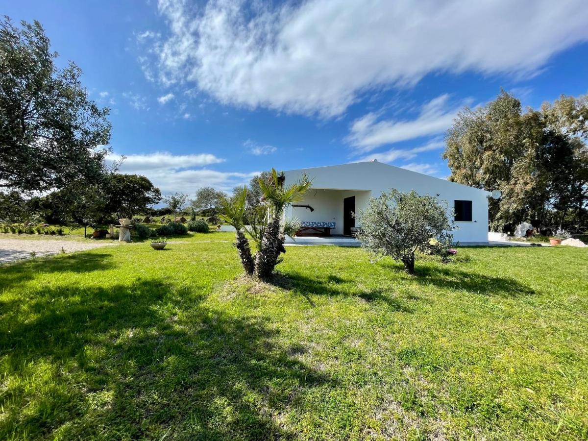 Casa Vacanze Gollei, Orosei Luaran gambar
