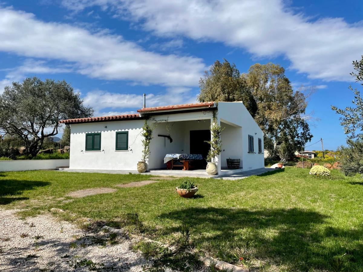 Casa Vacanze Gollei, Orosei Luaran gambar