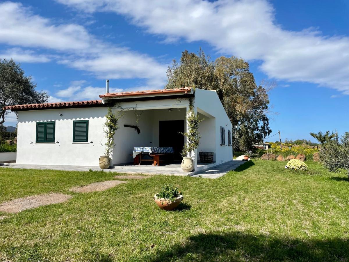 Casa Vacanze Gollei, Orosei Luaran gambar